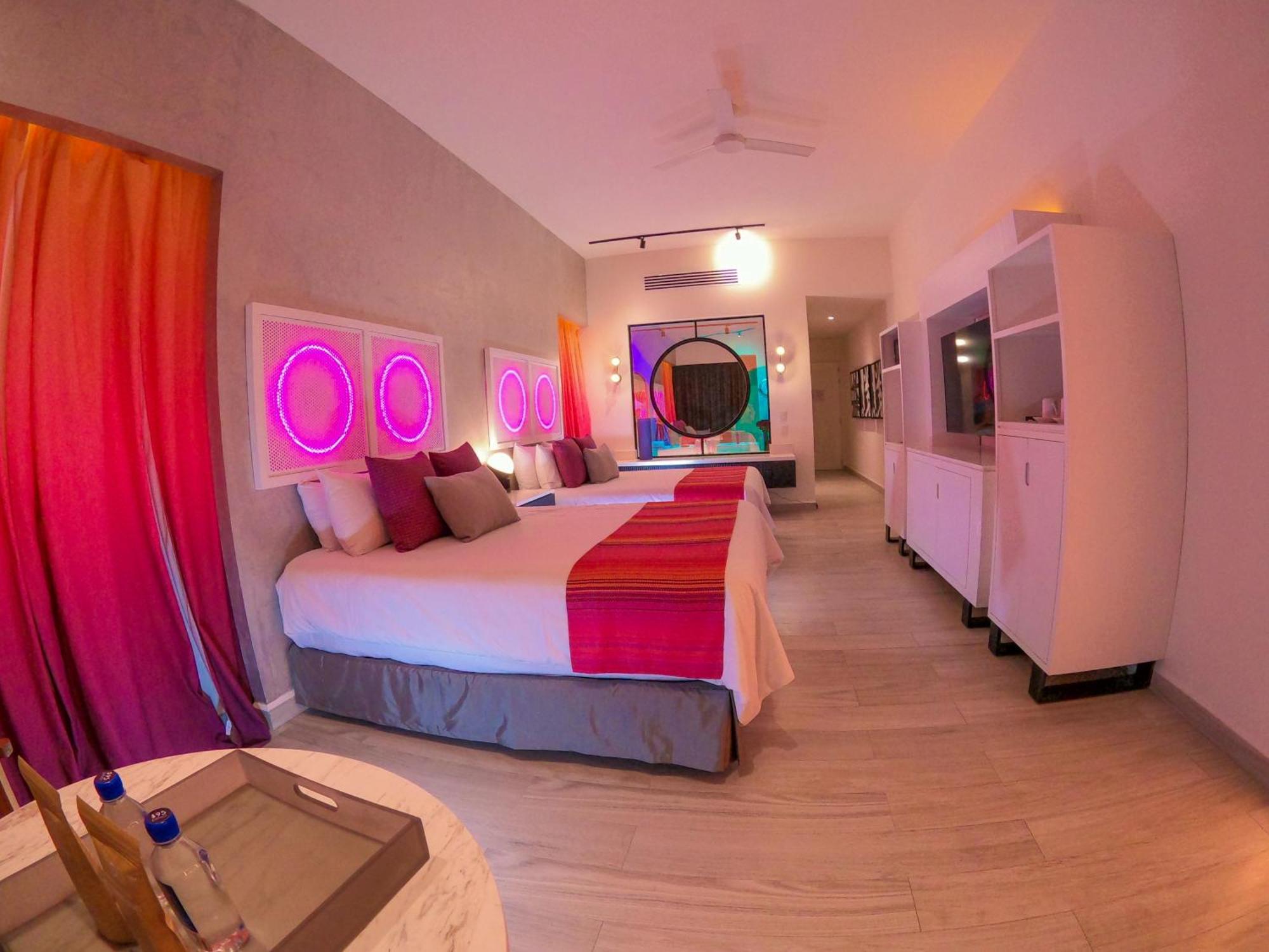 Almar Luxury Lgbt Experience By Mantamar Club (adults Only) Resort