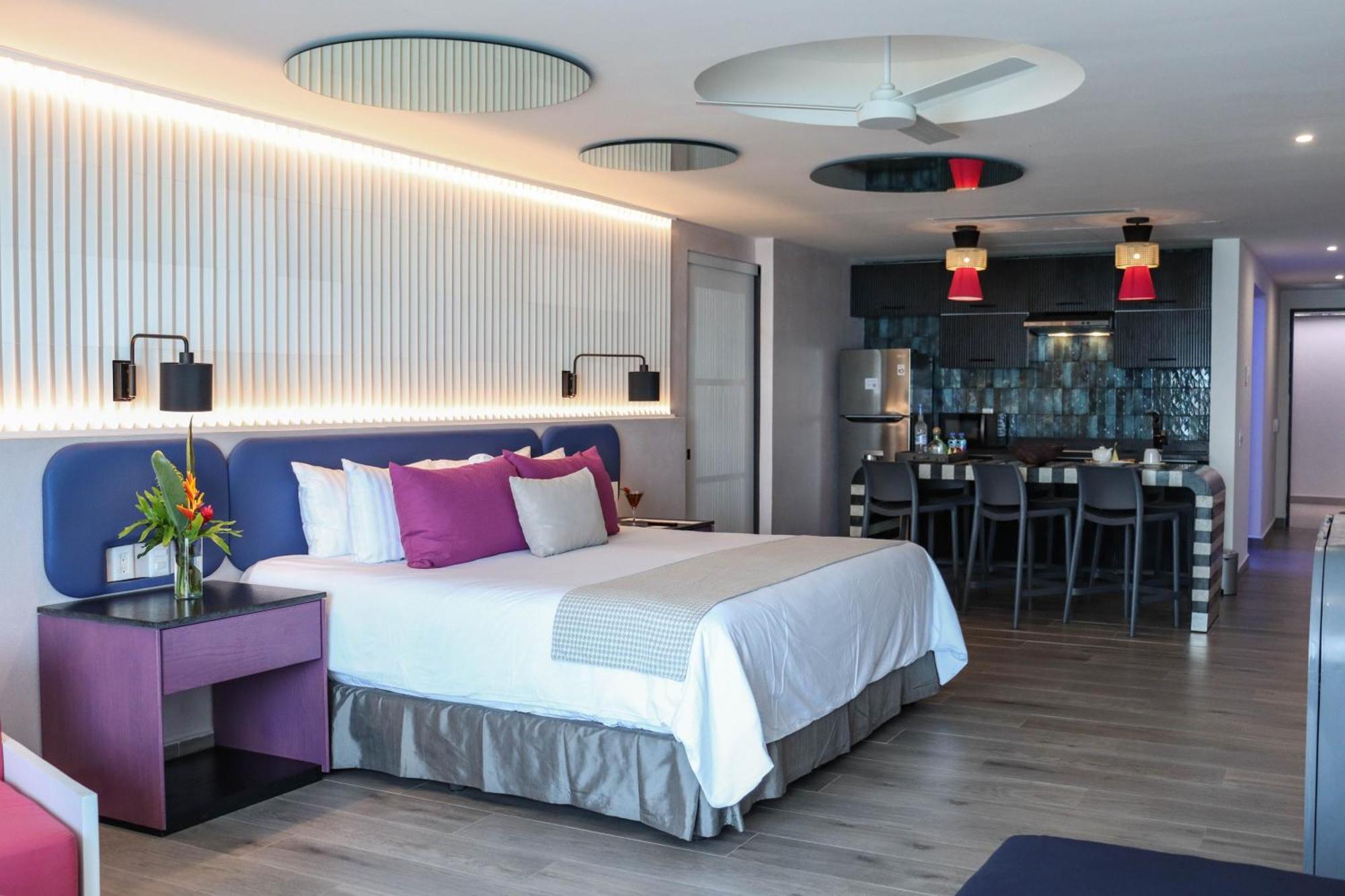 Almar Luxury Lgbt Experience By Mantamar Club (adults Only) Resort 4*